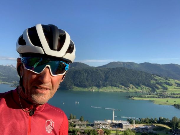 Res Betschart auf Bike